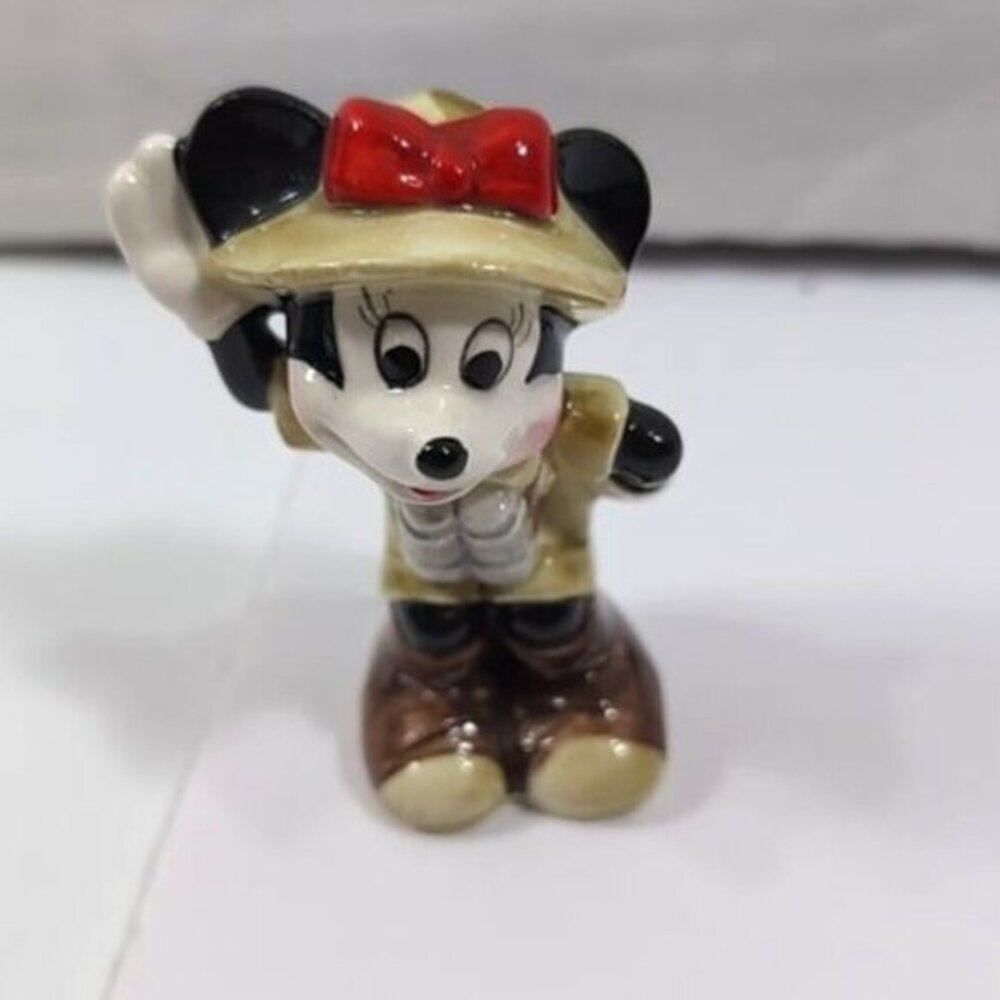 Vintage Disney Japan‎ Minnie Mouse Ceramic Figurine Listening Binoculars Hiking